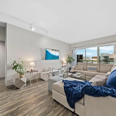 Venice Beach Lux Retreat Coastal Apartment Haven